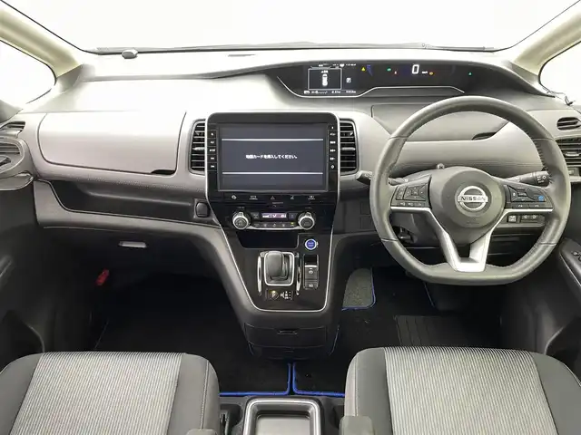 日産 セレナ e－パワー ハイウェイスター V 熊本県 2020(令2)年 5.1万km ブリリアントホワイトパール 2トーン 禁煙車　/純正ナビ（ＣＤ・ＤＶＤ・フルセグ・ＢＴ）/全周囲カメラ　/ビルトインＥＴＣ　/純正前方ドライブレコーダー　/両側パワースライドドア　/前後クリアランスソナー　/レーダークルーズコントロール/プロパイロット/ブラインドスポットモニタ/衝突軽減ブレーキ/横滑り防止/アイドリングストップ/パーキングアシスト/純正フロアマット/純正１５インチAW/オートライト/LEDヘッドライト/フォグライト/スマートキー/プッシュスタート