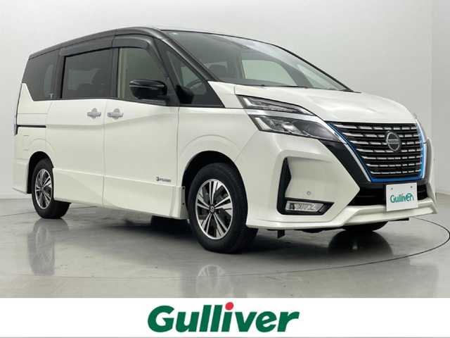 日産 セレナ e－パワー ハイウェイスター V 熊本県 2020(令2)年 5.1万km ブリリアントホワイトパール 2トーン 禁煙車　/純正ナビ（ＣＤ・ＤＶＤ・フルセグ・ＢＴ）/全周囲カメラ　/ビルトインＥＴＣ　/純正前方ドライブレコーダー　/両側パワースライドドア　/前後クリアランスソナー　/レーダークルーズコントロール/プロパイロット/ブラインドスポットモニタ/衝突軽減ブレーキ/横滑り防止/アイドリングストップ/パーキングアシスト/純正フロアマット/純正１５インチAW/オートライト/LEDヘッドライト/フォグライト/スマートキー/プッシュスタート