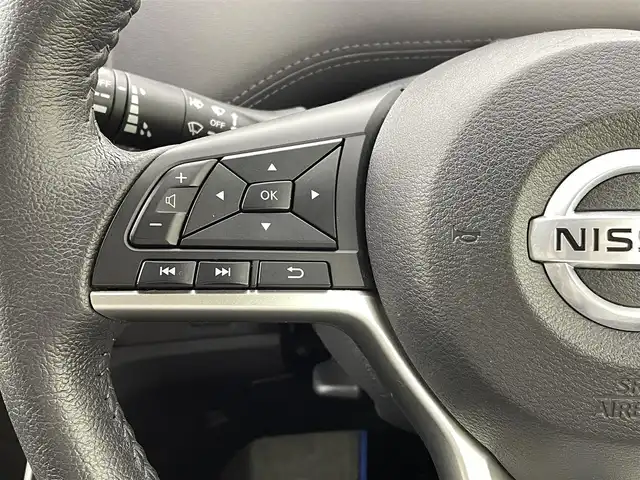日産 セレナ e－パワー ハイウェイスター V 熊本県 2020(令2)年 5.1万km ブリリアントホワイトパール 2トーン 禁煙車　/純正ナビ（ＣＤ・ＤＶＤ・フルセグ・ＢＴ）/全周囲カメラ　/ビルトインＥＴＣ　/純正前方ドライブレコーダー　/両側パワースライドドア　/前後クリアランスソナー　/レーダークルーズコントロール/プロパイロット/ブラインドスポットモニタ/衝突軽減ブレーキ/横滑り防止/アイドリングストップ/パーキングアシスト/純正フロアマット/純正１５インチAW/オートライト/LEDヘッドライト/フォグライト/スマートキー/プッシュスタート