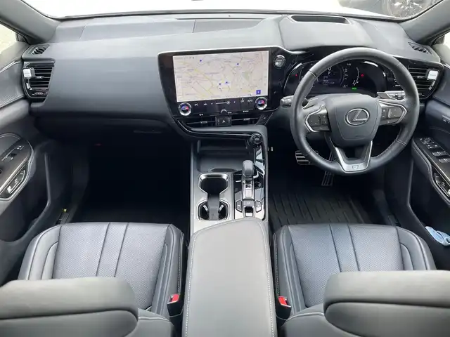 レクサス ＮＸ 350h Fスポーツ 山梨県 2023(令5)年 1.2万km ホワイトノーヴァガラスフレーク ユーザー買/TRDフルエアロ /サンルーフ /黒革/純正メモリナビ/全周囲カメラ/フルセグ/ＢＴ/カープレイ/ＯＰ２０ＡＷ/橙キャリパー/３眼ＬＥＤ/オートライト/Ａハイビーム/Ｐシート/シートＨ/ベンチレーション/電動リアゲート/スペアキー２