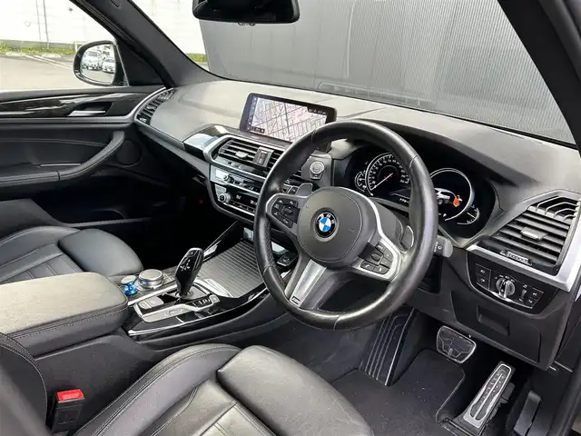 ＢＭＷ Ｘ３ xDrive20d Mスポーツ 道東・釧路十勝 2020(令2)年 6万km サファイアブラックP ハイラインパッケージ/　ランバーサポート/　リヤシートヒーティング/　ヴァーネスカ・レザーシート/ドライビングアシストプラス/　アクティブクルーズコントロール/　レーンキープアシスト/　ブラインドスポットモニター/純正HDDナビ（タッチパネル機能付き）/　　CD/DVD/BT/screen MirrerRing/フルセグ/前席パワーシート/シートヒーター/パワーバックドア/全方位カメラ/社外前後ドライブレコーダー/ワイヤレス充電/アダプティブヘッドライト/LEDヘッドライト/オートライト/純正フロアマット