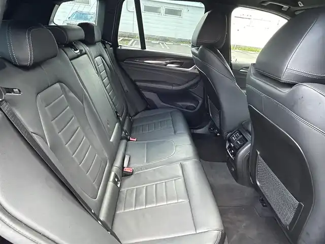 ＢＭＷ Ｘ３ xDrive20d Mスポーツ 道東・釧路十勝 2020(令2)年 6万km サファイアブラックP ハイラインパッケージ/　ランバーサポート/　リヤシートヒーティング/　ヴァーネスカ・レザーシート/ドライビングアシストプラス/　アクティブクルーズコントロール/　レーンキープアシスト/　ブラインドスポットモニター/純正HDDナビ（タッチパネル機能付き）/　　CD/DVD/BT/screen MirrerRing/フルセグ/前席パワーシート/シートヒーター/パワーバックドア/全方位カメラ/社外前後ドライブレコーダー/ワイヤレス充電/アダプティブヘッドライト/LEDヘッドライト/オートライト/純正フロアマット