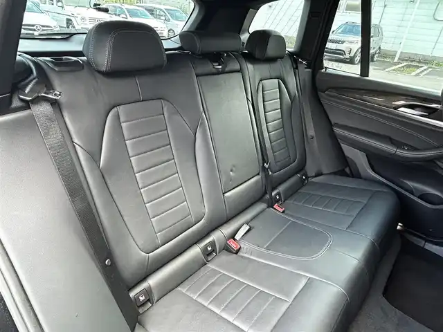 ＢＭＷ Ｘ３ xDrive20d Mスポーツ 道東・釧路十勝 2020(令2)年 6万km サファイアブラックP ハイラインパッケージ/　ランバーサポート/　リヤシートヒーティング/　ヴァーネスカ・レザーシート/ドライビングアシストプラス/　アクティブクルーズコントロール/　レーンキープアシスト/　ブラインドスポットモニター/純正HDDナビ（タッチパネル機能付き）/　　CD/DVD/BT/screen MirrerRing/フルセグ/前席パワーシート/シートヒーター/パワーバックドア/全方位カメラ/社外前後ドライブレコーダー/ワイヤレス充電/アダプティブヘッドライト/LEDヘッドライト/オートライト/純正フロアマット