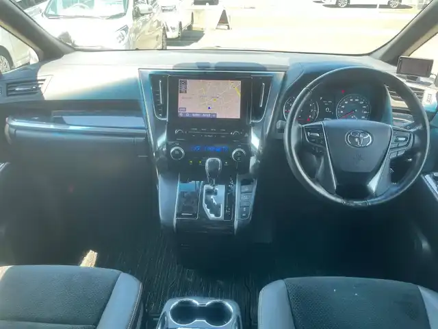 トヨタ ヴェルファイア Z ゴールデンアイズ 島根県 2020(令2)年 4.6万km スパークリングブラックパールクリスタルシャイン 4WD/純正ナビ・フルセグＴＶ　/Ｂｌｕｅｔｏｏｔｈ・ＤＶＤ再生　/バックカメラ　/ビルトインＥＴＣ　/両側パワースライドドア　/2列目オットマン/社外22インチアルミホイール/電子パーキングブレーキ/レーダークルーズコントロール/前後コーナーセンサー　/衝突軽減ブレーキ/レーンアシスト /横滑り防止装置　/アイドリングストップ/スマートキー/プッシュスタート/純正LEDヘッドライト/純正フロアマット
