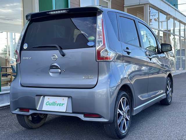 日産 デイズ ハイウェイスターG ターボ 岐阜県 2018(平30)年 3.1万km チタニウムグレーメタリック 禁煙車/純正ナビ/AM/FM/CD/DVD/BT/MSV/SD/AUX/フルセグ/アラウンドビューモニター/エマージェンシーブレーキ /クルーズコントロール /純正ドライブレコーダー/オートライト/オートハイビーム/LEDヘッドライト/フォグランプ/シートヒーター/プッシュスタート/インテリジェントキー /アイドリングストップ/純正アルミホイール/純正フロアマット