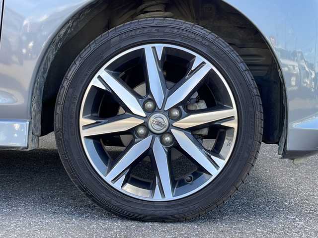 日産 デイズ ハイウェイスターG ターボ 岐阜県 2018(平30)年 3.1万km チタニウムグレーメタリック 禁煙車/純正ナビ/AM/FM/CD/DVD/BT/MSV/SD/AUX/フルセグ/アラウンドビューモニター/エマージェンシーブレーキ /クルーズコントロール /純正ドライブレコーダー/オートライト/オートハイビーム/LEDヘッドライト/フォグランプ/シートヒーター/プッシュスタート/インテリジェントキー /アイドリングストップ/純正アルミホイール/純正フロアマット