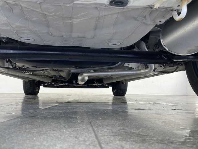 スズキ イグニス ハイブリッド MZ 長野県 2019(令1)年 3万km ピュアホワイトP 純正SDナビ/フルセグテレビ/DVD/Bluetooth/CD/全方位カメラ/純正ETC/運転席シートヒーター/パドルシフト/クルーズコントロール/革巻きステリング/LEDヘッドライト/LEDフォグランプ/ドアバイザー/フロアマット