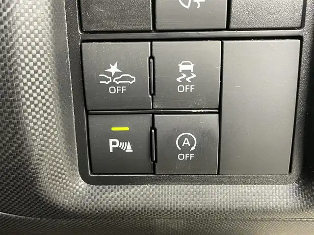 トヨタ ライズ Z 岡山県 2020(令2)年 4.5万km ナチュラルベージュマイカM 純正９インチナビ/【Bluetooth/フルセグTV/CD/DVD】/型番:NSZT-Y68T/バックカメラ/前席シートヒーター/ドライブレコーダー（前）/型番:DRT-H68A/ＬＥＤヘッドライト/オートハイビーム/レーダークルーズコントロール/ブラインドスポットモニター/衝突軽減ブレーキシステム/純正アルミホイール/純正フロアマット