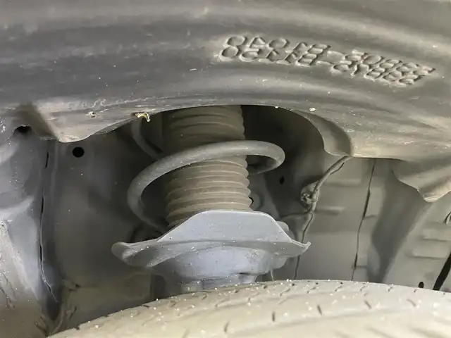 トヨタ ライズ Z 岡山県 2020(令2)年 4.5万km ナチュラルベージュマイカM 純正９インチナビ/【Bluetooth/フルセグTV/CD/DVD】/型番:NSZT-Y68T/バックカメラ/前席シートヒーター/ドライブレコーダー（前）/型番:DRT-H68A/ＬＥＤヘッドライト/オートハイビーム/レーダークルーズコントロール/ブラインドスポットモニター/衝突軽減ブレーキシステム/純正アルミホイール/純正フロアマット