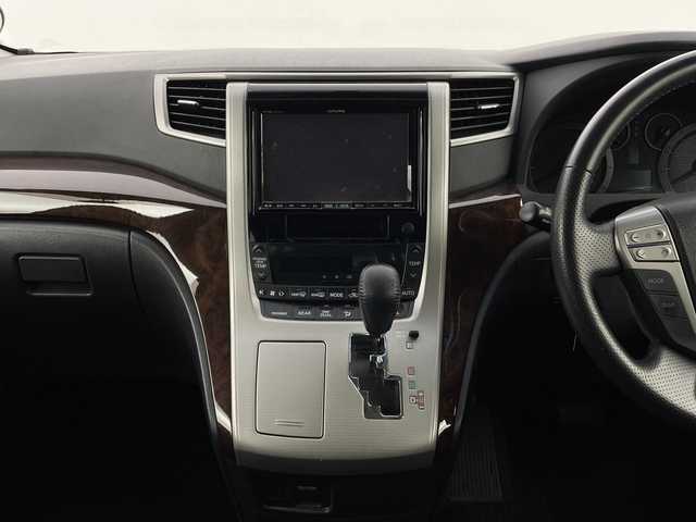 トヨタ ヴェルファイア 2．4Z 新潟県 2013(平25)年 13.4万km ホワイトパールクリスタルシャイン 4WD/アルパインナビ　型式VIE-X008/CD/DVD/BT/フルセグ/バックカメラ/ETC/両側パワスラ/コーナーセンサー/キセノン/純正AW夏タイヤセット付き