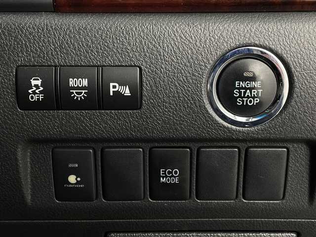 トヨタ ヴェルファイア 2．4Z 新潟県 2013(平25)年 13.4万km ホワイトパールクリスタルシャイン 4WD/アルパインナビ　型式VIE-X008/CD/DVD/BT/フルセグ/バックカメラ/ETC/両側パワスラ/コーナーセンサー/キセノン/純正AW夏タイヤセット付き