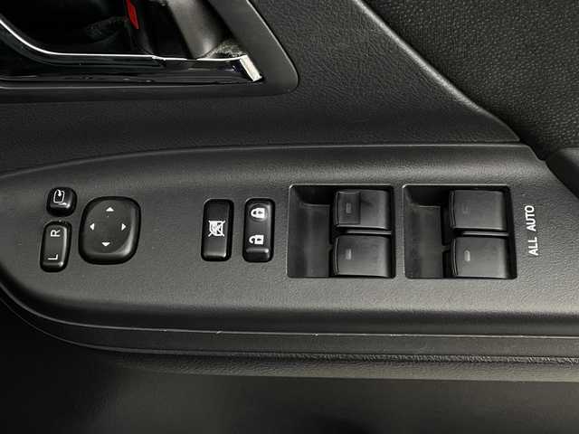 トヨタ ヴェルファイア 2．4Z 新潟県 2013(平25)年 13.4万km ホワイトパールクリスタルシャイン 4WD/アルパインナビ　型式VIE-X008/CD/DVD/BT/フルセグ/バックカメラ/ETC/両側パワスラ/コーナーセンサー/キセノン/純正AW夏タイヤセット付き