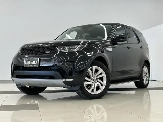 ランドローバー ランドローバー ディスカバリー HSE 岡山県 2018(平30)年 4万km サントリーニ・ブラック ワンオーナー/MERIDIANスピーカー/パノラマサンルーフ/純正ナビ/360°カメラ/サイドステップ/レザーシート/シートヒーター/純正20インチAW/AEB/LDW/BSA/LEDヘッドライト/オートライト/レインセンサー/パワーテールゲート/Bluetooth/フルセグTV/CD/DVD/エアサス/PDC/2，3列目電脳格納シート