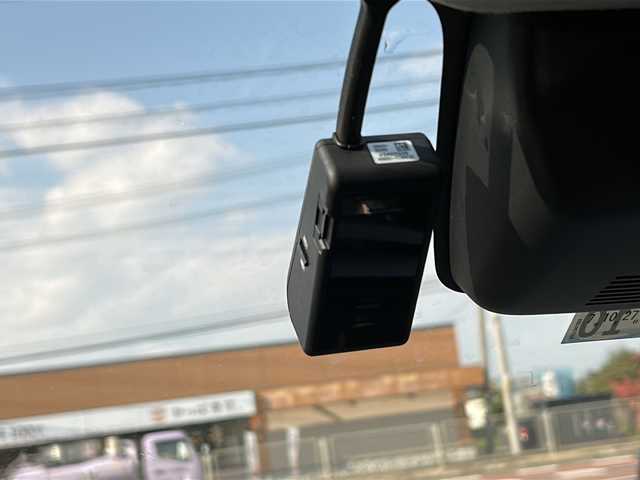 トヨタ ライズ Z 秋田県 2020(令2)年 6.6万km ファイアークォーツレッドM 純正メモリナビ/Bluetooth、CD/DVD、フルセグTV）/全方位カメラ/ETC2.0/ドライブレコーダー/前席シートヒーター/レーダークルーズコントロール/純正17インチAW/4WD/スペアキー