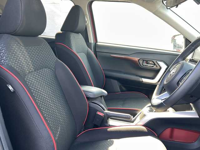 トヨタ ライズ Z 秋田県 2020(令2)年 6.6万km ファイアークォーツレッドM 純正メモリナビ/Bluetooth、CD/DVD、フルセグTV）/全方位カメラ/ETC2.0/ドライブレコーダー/前席シートヒーター/レーダークルーズコントロール/純正17インチAW/4WD/スペアキー