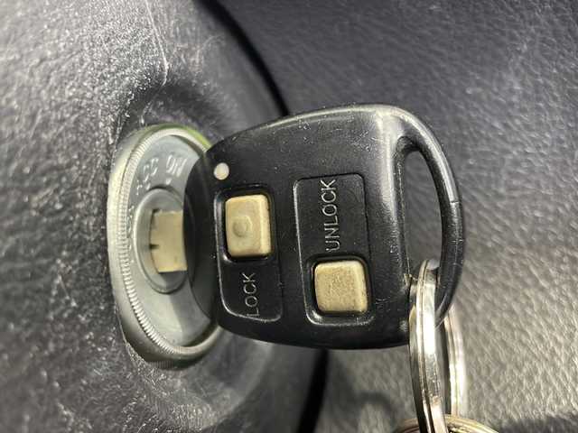 トヨタ ｂＢ Z 煌－G 愛媛県 2013(平25)年 4.1万km ダークグリーンマイカM/ライトグレーM 純正ナビ/フルセグテレビ/ハーフレザーシート/リモコンキー/ＥＴＣ/ベンチシート/純正フロアマット/純正アルミホイール