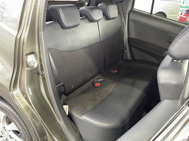 トヨタ ｂＢ Z 煌－G 愛媛県 2013(平25)年 4.1万km ダークグリーンマイカM/ライトグレーM 純正ナビ/フルセグテレビ/ハーフレザーシート/リモコンキー/ＥＴＣ/ベンチシート/純正フロアマット/純正アルミホイール