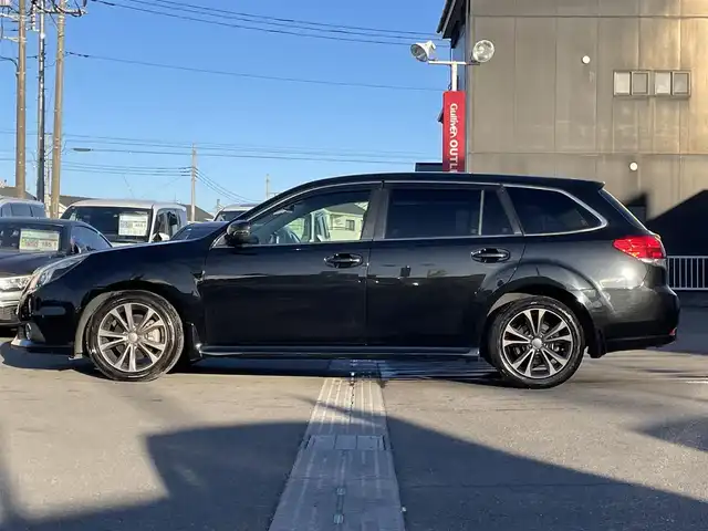 スバル レガシィ ツーリングワゴン 2．5i Bスポーツ アイサイトG 群馬県 2013(平25)年 4.7万km クリスタルブラックシリカ 安全装備/・衝突軽減ブレーキ/・オートライト/・クルーズコントロール/・レーンキープアシスト/・横滑り防止/メーカー純正ナビ/・AM/FM/フルセグTV/・CD/DVD/MSV/・Bluetooth/・マッキントッシュ/バックカメラ/パドルシフト/HIDヘッドライト/フォグランプ/純正ドアバイザー/社外フロアマット/スマートキー/プッシュスタート