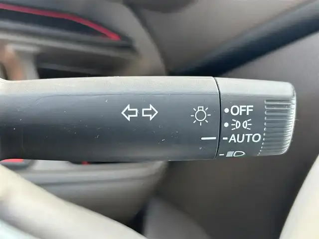 ホンダ Ｎ ＢＯＸ L 熊本県 2021(令3)年 2.4万km プレミアムアガットブラウンP ワンオーナー/純正ナビ/・AM/FM/CD/DVD/SD/AUX/iPod/BT/・フルセグTV/ホンダセンシング/・衝突軽減ブレーキシステム/・先行車発進お知らせ機能/・路外逸脱抑制システム/・レーンキープアシスト/・標識認識機能/・アダプティブクルーズコントロール/・クリアランスソナー/後方コーナーセンサー/ステアリングリモコン/D席シートヒーター/オートライト/・LEDライト/・ヘッドライトレベライザー/前後ドライブレコーダー/ETC/電動格納ミラー/・ウィンカーミラー/ドアバイザー/純正フロアマット/純正アルミホイール/スマートキー/・スペアキー