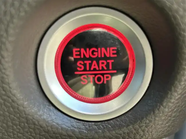 ホンダ Ｎ ＢＯＸ L 熊本県 2021(令3)年 2.4万km プレミアムアガットブラウンP ワンオーナー/純正ナビ/・AM/FM/CD/DVD/SD/AUX/iPod/BT/・フルセグTV/ホンダセンシング/・衝突軽減ブレーキシステム/・先行車発進お知らせ機能/・路外逸脱抑制システム/・レーンキープアシスト/・標識認識機能/・アダプティブクルーズコントロール/・クリアランスソナー/後方コーナーセンサー/ステアリングリモコン/D席シートヒーター/オートライト/・LEDライト/・ヘッドライトレベライザー/前後ドライブレコーダー/ETC/電動格納ミラー/・ウィンカーミラー/ドアバイザー/純正フロアマット/純正アルミホイール/スマートキー/・スペアキー