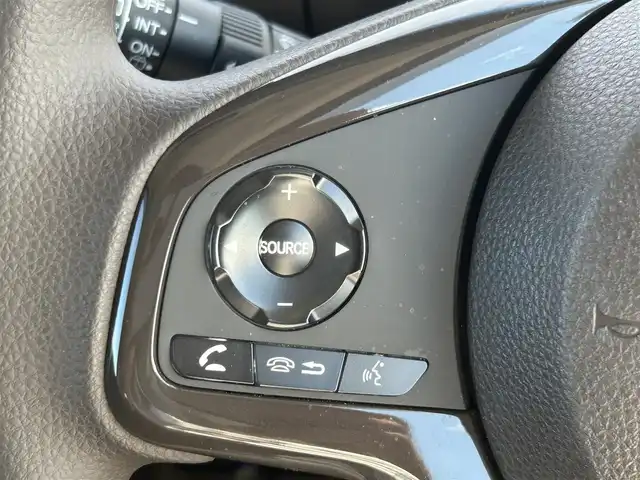 ホンダ Ｎ ＢＯＸ L 熊本県 2021(令3)年 2.4万km プレミアムアガットブラウンP ワンオーナー/純正ナビ/・AM/FM/CD/DVD/SD/AUX/iPod/BT/・フルセグTV/ホンダセンシング/・衝突軽減ブレーキシステム/・先行車発進お知らせ機能/・路外逸脱抑制システム/・レーンキープアシスト/・標識認識機能/・アダプティブクルーズコントロール/・クリアランスソナー/後方コーナーセンサー/ステアリングリモコン/D席シートヒーター/オートライト/・LEDライト/・ヘッドライトレベライザー/前後ドライブレコーダー/ETC/電動格納ミラー/・ウィンカーミラー/ドアバイザー/純正フロアマット/純正アルミホイール/スマートキー/・スペアキー