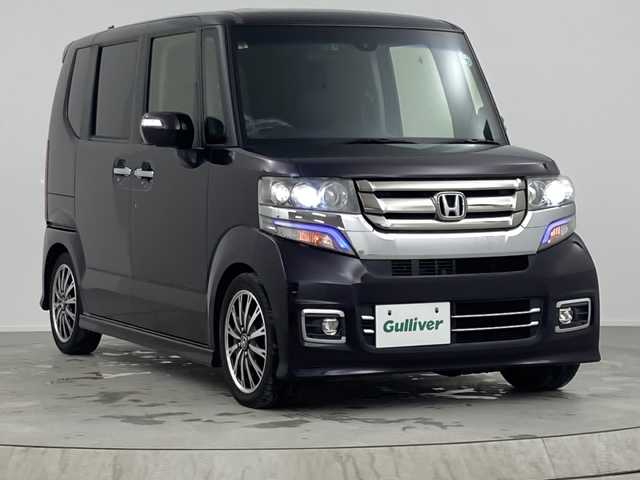 ホンダ Ｎ ＢＯＸ カスタム ターボ SSパッケージ 熊本県 2016(平28)年 7.6万km プレミアムベルベットパープル・パール ワンオーナー　/後席モニター　/純正８型ナビ　/バックカメラ　/ビルトインＥＴＣ　/前方ドラレコ　/クルーズコントロール　/パドルシフト　/シティブレーキアクティブシステム　/両側電動スライドドア　/ハーフレザーシート　/シートヒーター　