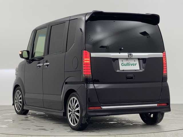 ホンダ Ｎ ＢＯＸ カスタム ターボ SSパッケージ 熊本県 2016(平28)年 7.6万km プレミアムベルベットパープル・パール ワンオーナー　/後席モニター　/純正８型ナビ　/バックカメラ　/ビルトインＥＴＣ　/前方ドラレコ　/クルーズコントロール　/パドルシフト　/シティブレーキアクティブシステム　/両側電動スライドドア　/ハーフレザーシート　/シートヒーター　