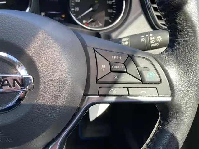 日産 エクストレイル ハイブリッド 20Xi エクストリーマーX 栃木県 2018(平30)年 3.2万km プレミアムコロナオレンジ エマージェンシーブレーキ/純正9インチメモリナビ/フルセグTV/DVD/Blu-ray/Bluetooth/USB/アラウンドビューモニター/プロパイロット/ETC/ドライブレコーダー/純正エンジンスターター/インテリジェントルームミラー/LEDヘッドライト/フォグランプ/スマートキー×2/パワーバックドア/純正フロア/ラゲッジマット/純正18インチAW/サマータイヤ4本積込(ホイールなし)