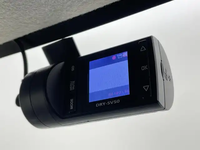 スズキ スペーシア X 富山県 2017(平29)年 3.2万km ブルーイッシュブラックパール3 社外ナビ【AVN137M】/(AM/FM/CD)/ワンセグTV/片側パワースライドドア/運転席シートヒーター/ドライブレコーダー/スマートキー×２/プッシュスタート/社外フロアマット/ドアバイザー/電動格納ミラー/取扱説明書/保証書