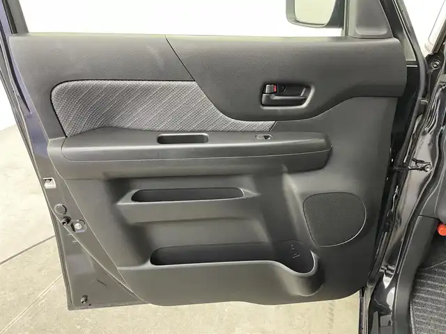 スズキ スペーシア X 富山県 2017(平29)年 3.2万km ブルーイッシュブラックパール3 社外ナビ【AVN137M】/(AM/FM/CD)/ワンセグTV/片側パワースライドドア/運転席シートヒーター/ドライブレコーダー/スマートキー×２/プッシュスタート/社外フロアマット/ドアバイザー/電動格納ミラー/取扱説明書/保証書