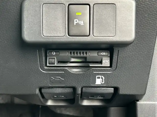 トヨタ ルーミー カスタムG－T 神奈川県 2023(令5)年 2.2万km ブラックマイカメタリック 純正9インチディスプレイオーディオ/（Bluetooth/AppleCarPlay/AndroidoAuto）/パノラミックビューモニター/両側パワースライドドア/衝突被害軽減ブレーキ/アダプティブクルーズコントロール/レーンキープアシスト/LEDヘッドライト/AUTOライト/ETC/前後ドライブレコーダー