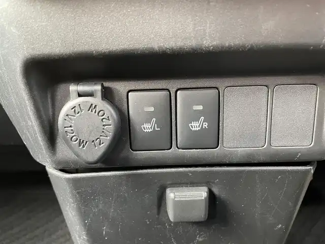 トヨタ ルーミー カスタムG S 千葉県 2017(平29)年 5.2万km マゼンタベリーマイカM モデリスタサイドスカート/スマートアシスト/純正7型ナビ/バックカメラ/ＥＴＣ/両側パワースライドドア/ＬＥＤヘッドライト/オートライト/フォグライト/スマートキー/プッシュスタート