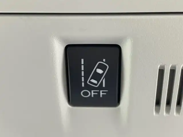 スバル フォレスター Xブレイク 群馬県 2017(平29)年 7.6万km クリスタルホワイトP アドバンスドセイフティパッケージ/・アダプティブドライビングビーム/・スバルリヤビークルディテクション(後側方警戒支援システム)/社外カロッツェリアナビ（AVIC-RZ900)/・AM/FM/CD/DVD/SD/MSV/Bluetooth/フルセグTV/=============/アドバンスドセイフティパッケージ　外カロッツェリアナビ　バックモニター　ハーフレザーシート　パワーシート　シートヒーター　アイサイト　追従クルーズ　ＬＥＤヘッドライト　フォグ　ＳＲＨ　ＢＳＭ　ＥＴＣ