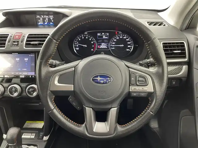 スバル フォレスター Xブレイク 群馬県 2017(平29)年 7.6万km クリスタルホワイトP アドバンスドセイフティパッケージ/・アダプティブドライビングビーム/・スバルリヤビークルディテクション(後側方警戒支援システム)/社外カロッツェリアナビ（AVIC-RZ900)/・AM/FM/CD/DVD/SD/MSV/Bluetooth/フルセグTV/=============/アドバンスドセイフティパッケージ　外カロッツェリアナビ　バックモニター　ハーフレザーシート　パワーシート　シートヒーター　アイサイト　追従クルーズ　ＬＥＤヘッドライト　フォグ　ＳＲＨ　ＢＳＭ　ＥＴＣ