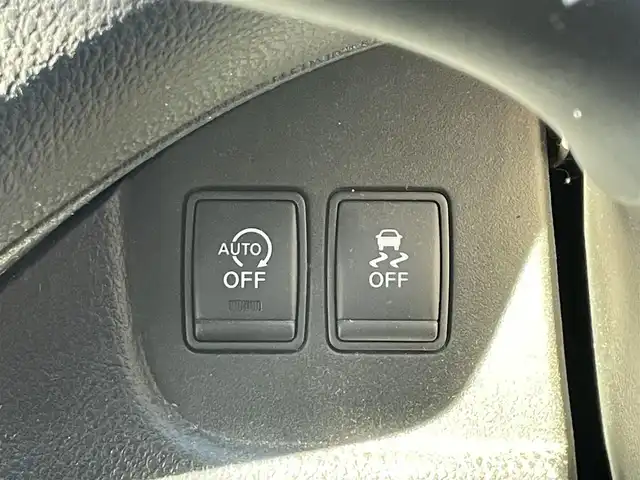 日産 セレナ 20X 長野県 2011(平23)年 12.2万km ブレードシルバー ワンセグテレビ/AM/FM/Bluetooth/AUX/VTR/バックカメラ/プッシュスタート/左側パワースライドドア/右側イージークローザードア/オートライト/フォグランプ/純正フロアマット/電動格納ミラー/スペアキー/ECOモード/ドアバイザー/社外15インチAW/クルーズコントロール