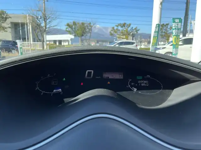 日産 セレナ 20X 長野県 2011(平23)年 12.2万km ブレードシルバー ワンセグテレビ/AM/FM/Bluetooth/AUX/VTR/バックカメラ/プッシュスタート/左側パワースライドドア/右側イージークローザードア/オートライト/フォグランプ/純正フロアマット/電動格納ミラー/スペアキー/ECOモード/ドアバイザー/社外15インチAW/クルーズコントロール