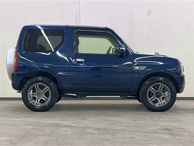 スズキ ジムニー ランドベンチャー 道央・札幌 2014(平26)年 3.2万km ノクターンブルーパール /4WD//社外ナビ：KENWOOD（FM/AM/TV/ipod/USB/CD）//レザーシート//運転席シートヒーター//純正フロアマット//社外１６インチアルミホイール//ミラーヒーター//ステアリングスイッチ//フォグランプ//2WD/4WD切り替え可//電動格納ミラー