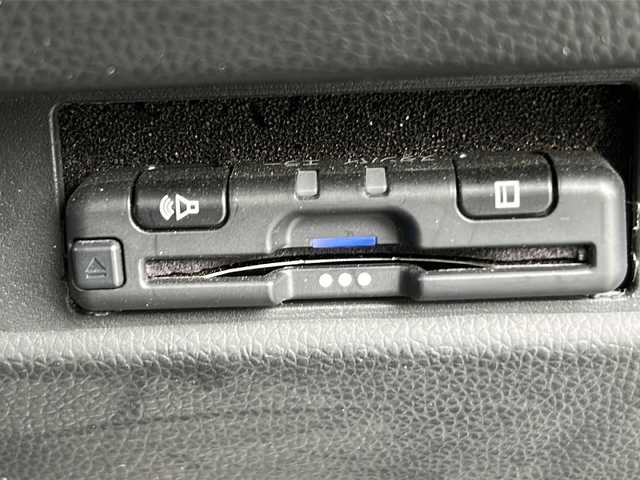 スズキ ワゴンＲ スティングレー HYBRID T 茨城県 2018(平30)年 2.8万km ブルーイッシュブラックパール3 セーフティサポート/純正SDナビ/　　BT/CD/DVD/ワンセグ/アダプティブクルーズコントロール/パドルシフト/LEDオートライト/シートヒーター/純正15インチアルミホイール/ステアリングスイッチ/アイドリングストップ/スマートキー/ETC
