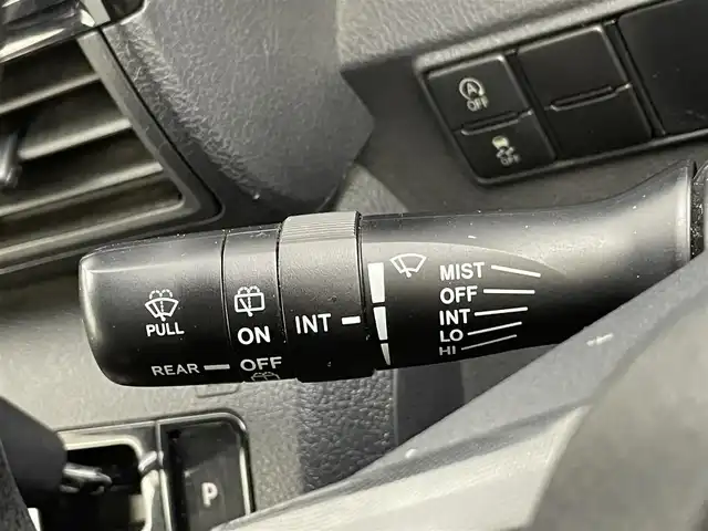トヨタ シエンタ X 千葉県 2016(平28)年 6万km シルバーM 純正7型ナビ（NSCP-W64）/・Bluetooth/・CD/DVD再生/禁煙車/バックカメラ/ビルトインETC/片側電動スライドドア/リモコンキー/ヘッドライトレベライザー/ハロゲンライト/アイドリングストップ/ISOFIX/電動格納サイドミラー/ウィンカーミラー/ドアバイザー/純正フロアマット