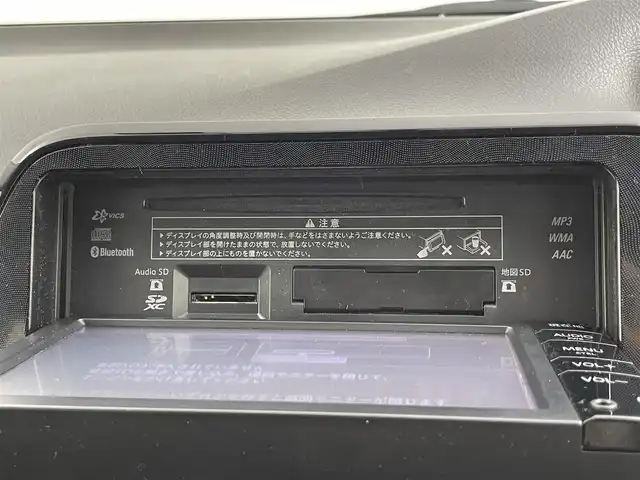 トヨタ シエンタ X 千葉県 2016(平28)年 6万km シルバーM 純正7型ナビ（NSCP-W64）/・Bluetooth/・CD/DVD再生/禁煙車/バックカメラ/ビルトインETC/片側電動スライドドア/リモコンキー/ヘッドライトレベライザー/ハロゲンライト/アイドリングストップ/ISOFIX/電動格納サイドミラー/ウィンカーミラー/ドアバイザー/純正フロアマット