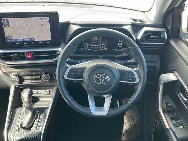 トヨタ ライズ Z 三重県 2019(令1)年 2.2万km ブラックマイカメタリック/シャイニングホワイトパール 純正9型ナビ /バックカメラ /ビルトインETC /前後コーナーセンサー /前席シートヒーター /USB給電 /レーダークルーズコントロール /レーンキープアシスト/衝突軽減ブレーキ /ステアリングスイッチ/LEDヘッドライト/オートライト /純正フロアマット /禁煙車