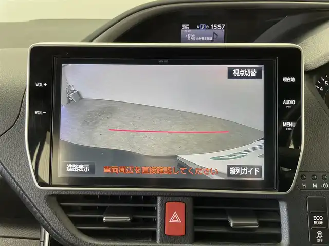 トヨタ ヴォクシー ZS 煌 大分県 2018(平30)年 7.1万km ブラック ワンオーナー/7人乗り/TOYOTAセーフティセンス/・プリクラッシュセーフティ/・レーンディパーチャアラート/・オートマチックハイビーム/純正10型ナビ　型式：NSZN-Z66T/【フルセグTV、DVD再生可、BT対応】/ステアリングスイッチ/バックカメラ/純正フリップダウンモニター/両側電動スライドドア/社外ドライブレコーダー/ビルトインETC/アイドリングストップ/横滑り防止装置/電動格納ミラー/純正フロアマット/オートライト/LEDヘッドライト/LEDフォグ/純正16インチアルミホイール/保証書、取説、スペアキー有り