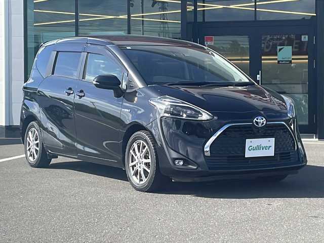 トヨタ シエンタ ハイブリッド G クエロ 鹿児島県 2019(令1)年 7.3万km ブラックマイカ レーンアシスト/衝突被害軽減ブレーキ/純正ナビ（NSZT-W68T）/純正オーディオ/Bluetooth/DVD/CD/フルセグ/全方位バックカメラ/両側パワースライドドア/クルーズコントロール/LEDオートライト/ハーフレザーシート/純正15インチアルミホイール/オートエアコン/ETC2.0