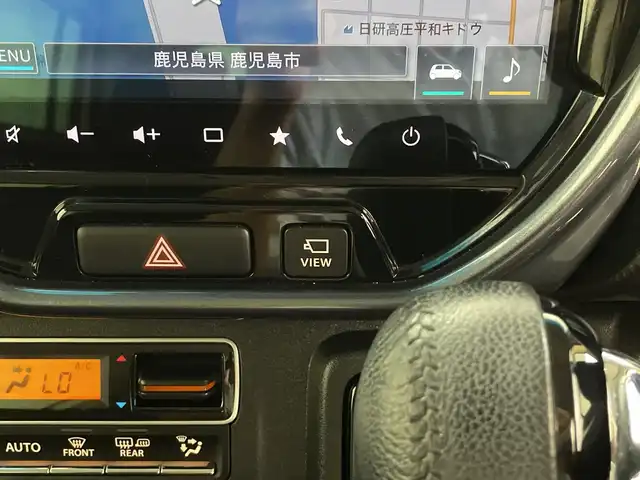 スズキ ハスラー Jスタイル 鹿児島県 2021(令3)年 3.6万km シフォンアイボリーメタリック/ガンメタリック2トーン 純正9インチナビ/・Bluetooth/・TV/・AM/・FM/全方位カメラ/ビルドインETC/デュアルブレードアシスト/USB接続/D＋N席シートヒーター/ハーフレザーシート/レーンキープアシスト/ドアバイザー