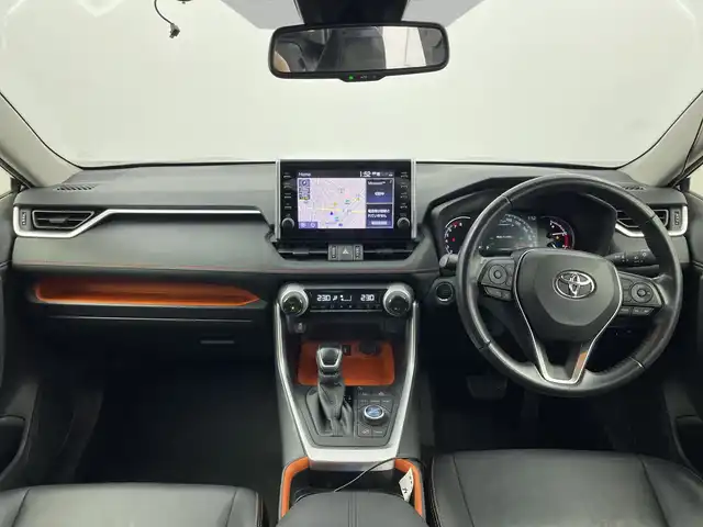 トヨタ ＲＡＶ４ アドベンチャー 群馬県 2020(令2)年 4.6万km アティチュードブラックマイカ 純正9型ディスプレイオーディオ/Bluetooth接続/バックモニター/TRDフロントバンパーガーニッシュ/トヨタセーフティセンス/衝突被害軽減ブレーキ/車線逸脱警報機能/オートマチックハイビーム/レーダークルーズコントロール/ステアリングスイッチ/レザーシート/電動パワーシート/純正19インチアルミホイール/純正LEDヘッドライト/フルオートエアコン