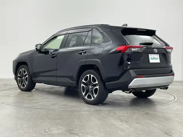 トヨタ ＲＡＶ４ アドベンチャー 群馬県 2020(令2)年 4.6万km アティチュードブラックマイカ 純正9型ディスプレイオーディオ/Bluetooth接続/バックモニター/TRDフロントバンパーガーニッシュ/トヨタセーフティセンス/衝突被害軽減ブレーキ/車線逸脱警報機能/オートマチックハイビーム/レーダークルーズコントロール/ステアリングスイッチ/レザーシート/電動パワーシート/純正19インチアルミホイール/純正LEDヘッドライト/フルオートエアコン