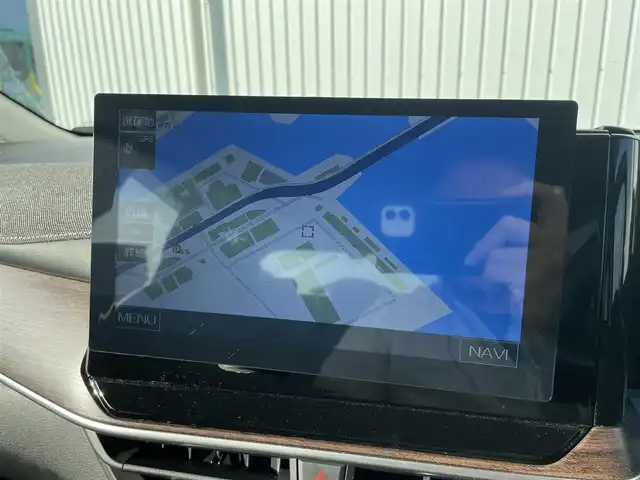 日産 オーラ G レザーエディション 熊本県 2022(令4)年 4.8万km ミッドナイトブラック/サンライズカッパー 社外ナビ/・AM/FM/BT/・フルセグTV/全周囲カメラ/エマージェンシーブレーキ/レーンキープアシスト/後側方支援/標識認識機能/ふらつき警報/オートマチックハイビーム/デジタルインナーミラー/オートライト/LEDヘッドライト/ステアリングヒーター/革シート/・前席シートヒーター/革巻きステアリング/・ステアリングスイッチ/電動パーキングブレーキ/オートホールドブレーキ/電動格納ミラー/ウインカーミラー/純正フロアマット