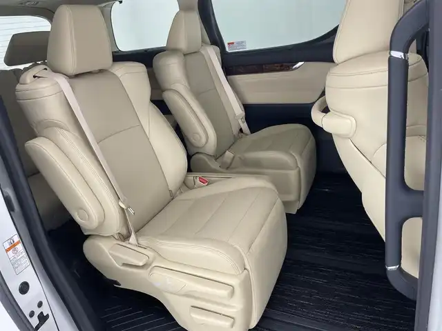 トヨタ アルファード G 愛知県 2018(平30)年 4万km ホワイトパールクリスタルシャイン 純正１０型ナビ　モデリスタエアロ　禁煙車　デジタルインナーミラー　ベージュレザー　シートヒーター　シートベンチレーション　セーフティセンス　衝突軽減　追従クルコン　コーナーセンサー　ＬＥＤオートライト　HDMI　USB　