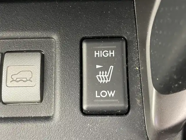 スバル フォレスター Xブレイク 群馬県 2016(平28)年 2.2万km クォーツブルーP 前席パワーシート/アドバンスドセイフティパッケージ/・スバルリヤビークルディテクション/・アダプティブドライビングビーム /キーレスアクセス＆プッシュスタート/========/純正パナソニックナビ（CN-LR710D)/・CD/DVD/Bluetooth/フルセグTV/========/アドバンスドセイフティパッケージ　ＢＳＭ　前席パワーシート　純正ＳＤナビ　バックカメラ　アイサイトＶｅｒ．３　前席／後席左右シートヒーター　ＥＴＣ　ＬＥＤヘッドライト　ルーフレール　４ＷＤ　禁煙車