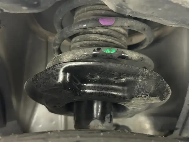 日産 ノート X 岡山県 2023(令5)年 5万km ピュアホワイトパール 純正９インチナビ　(MJ121D-L)/【CD/DVD/BT/USB/】/全方位カメラ　/ＬＥＤヘッドライト　/ＥＴＣ２．０　/デジタルインナーミラー　/ブラインドスポットモニター　/コーナーセンサー　前後/オートハイビーム　/オートエアコン/アイドリングストップ/禁煙車/オートブレーキホールド/踏み間違い防止